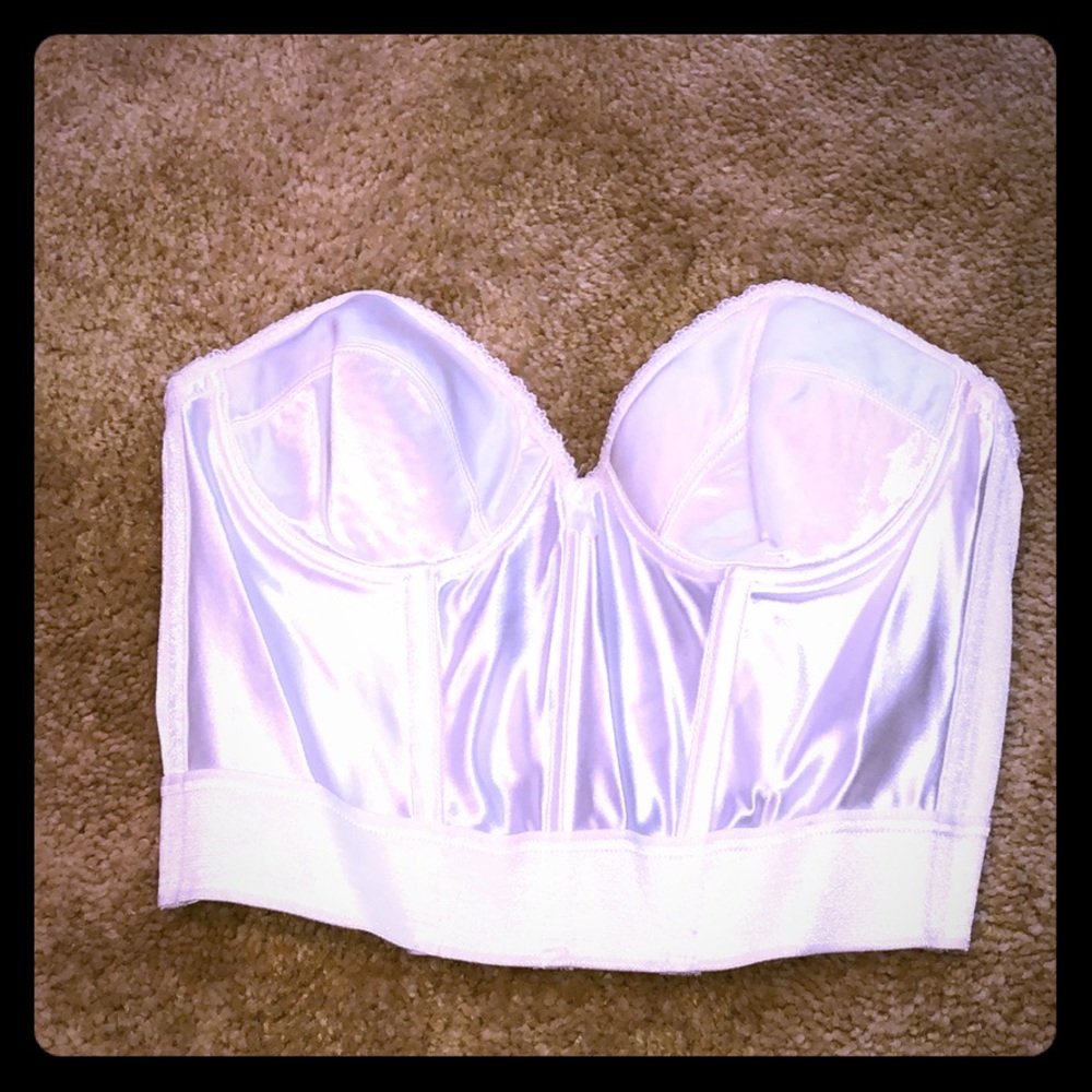 Victoria’s Secret Strapless Bra